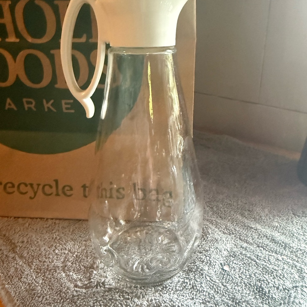 Vintage 1960s Log Cabin Brand Syrup Bottle